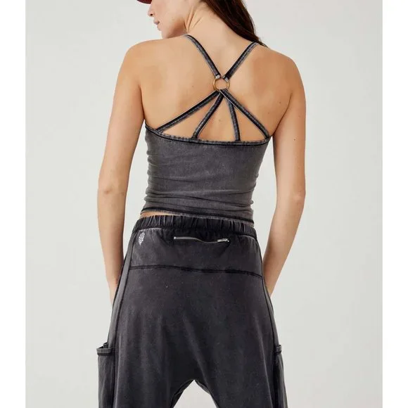 🎉LAST CHANCE🎉 NWT FP Movement Sporty Moment Tank / Black - Picture 1 of 7